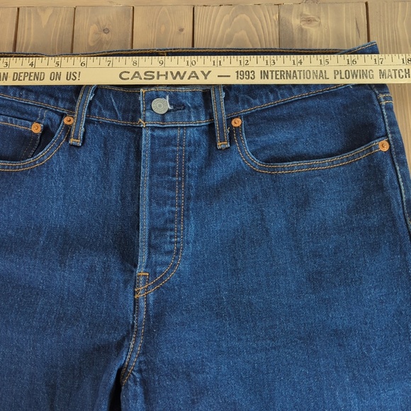 Levi's Women's High Rise Wedgie Icon Ankle Jeans 32W - Picture 10 of 14